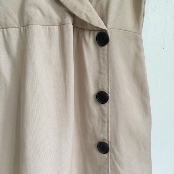 Le Chateau Sand Colour Dress Size Medium - Picture 6 of 11